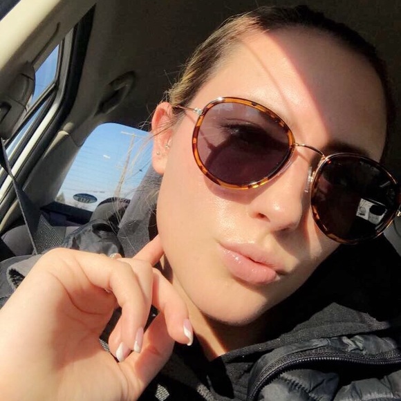 mogray98